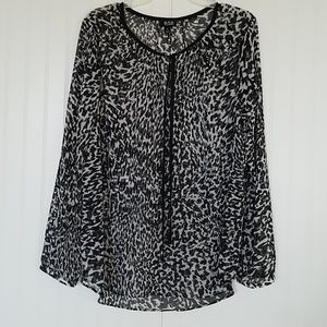 a.n.a long sleeve blouse